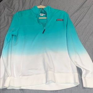 Ombré Vineyard Vines Quarter Zip, never worn!